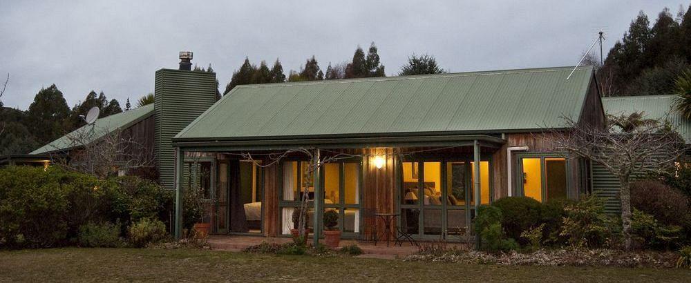 Whakaipo Lodge Lago Lago Taupo Esterno foto